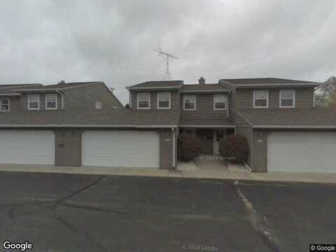 Highcliff Cir # 10, SHEBOYGAN, WI 53083