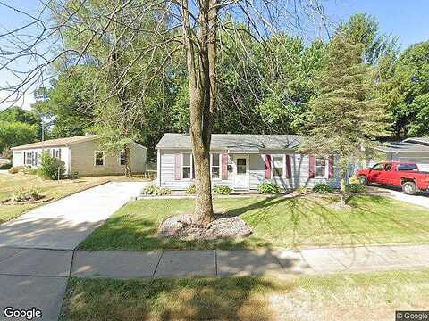 9Th, EAST MOLINE, IL 61244