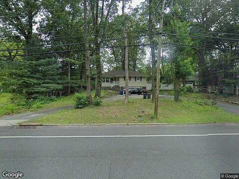 Summerhill Rd, EAST BRUNSWICK, NJ 08816