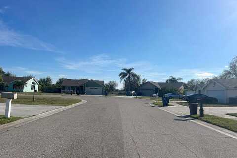 65Th Avenue, SARASOTA, FL 34243