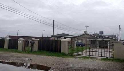 Spruce, CERES, CA 95307