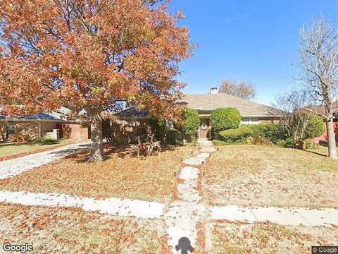 Wandering, PLANO, TX 75075