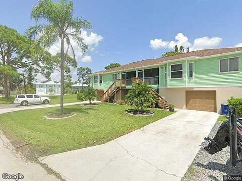 Riviera Cir, BONITA SPRINGS, FL 34134