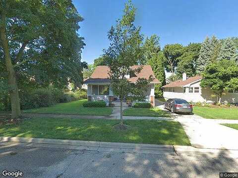Commonwealth, ELGIN, IL 60123