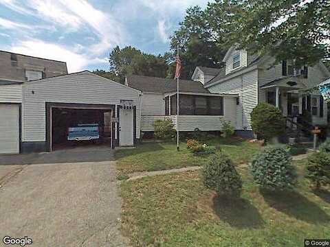 Fuller, CLINTON, MA 01510