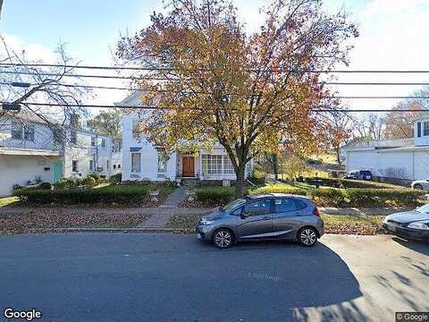 Broad, HOPEWELL, NJ 08525