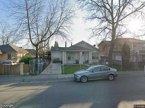 23Rd, SACRAMENTO, CA 95820