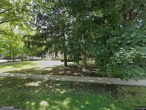68Th, MILWAUKEE, WI 53220