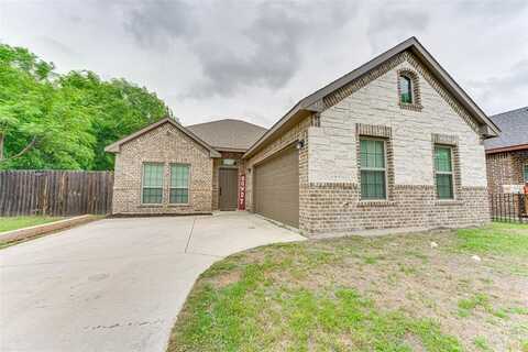 112 Ryburn Street, Waxahachie, TX 75165