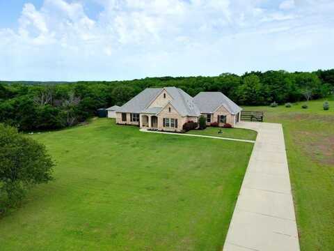 245 Lake Drive, Tioga, TX 76271