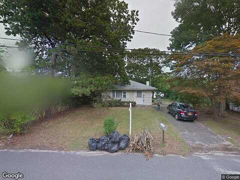Floyd South, SHIRLEY, NY 11967