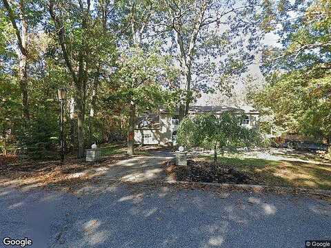 Doe, MANORVILLE, NY 11949