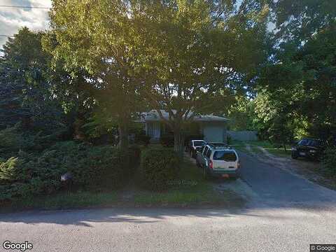 Greenleaf, HAMPTON BAYS, NY 11946