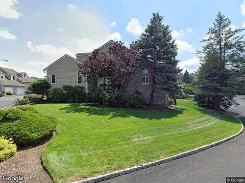 Luft, WEST ORANGE, NJ 07052