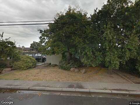 19Th, LEMOORE, CA 93245