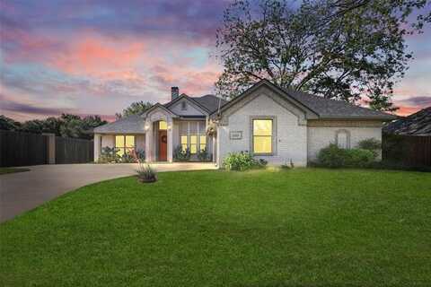 1220 Chaparral Lane, Granbury, TX 76048