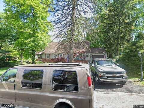 Larchwood, FEASTERVILLE TREVOSE, PA 19053