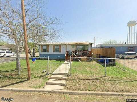 10Th, POTEET, TX 78065