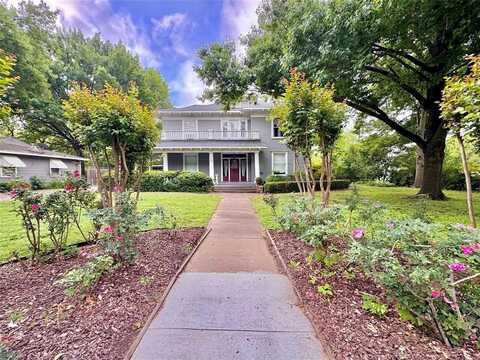 900 Park Drive, Hillsboro, TX 76645
