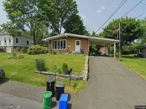 Cedar, NYACK, NY 10960