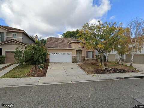 Calle Veracruz, NEWBURY PARK, CA 91320