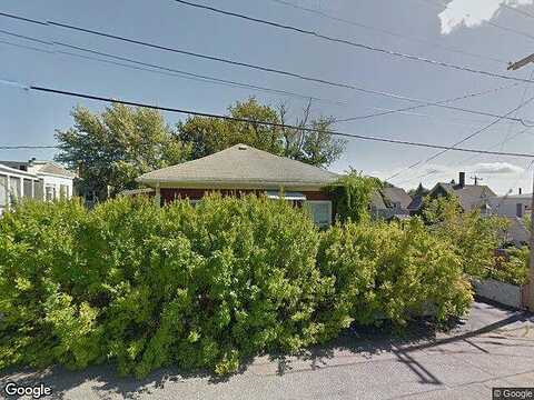 Thompson, SANFORD, ME 04073