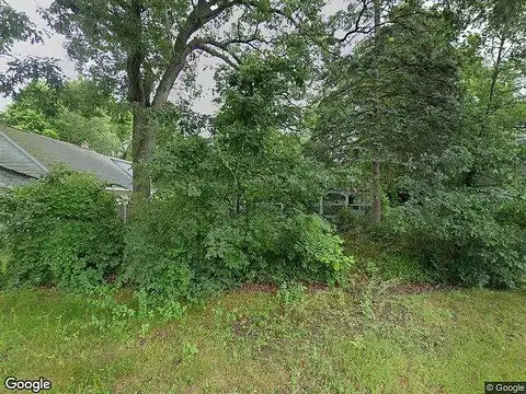 Peach, FRUITPORT, MI 49415