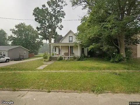 Chestnut, PARIS, IL 61944