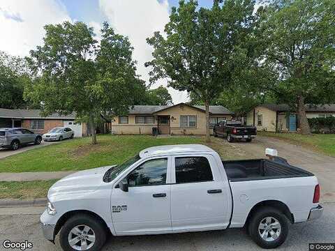 Lavender, ARLINGTON, TX 76010