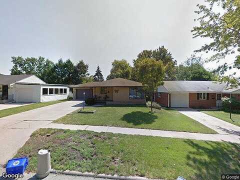 Hilton, ROCKFORD, IL 61107