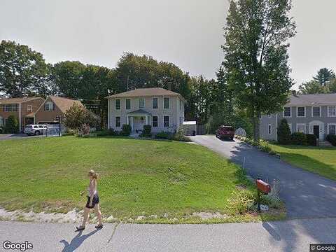 Hillview, SACO, ME 04072