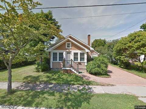 Clark, GREENPORT, NY 11944