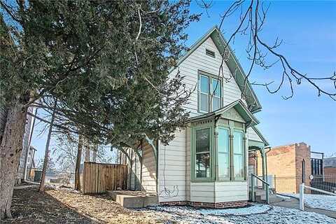 Chestnut, LEAVENWORTH, KS 66048