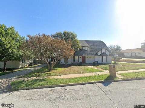 Village Green, IRVING, TX 75038