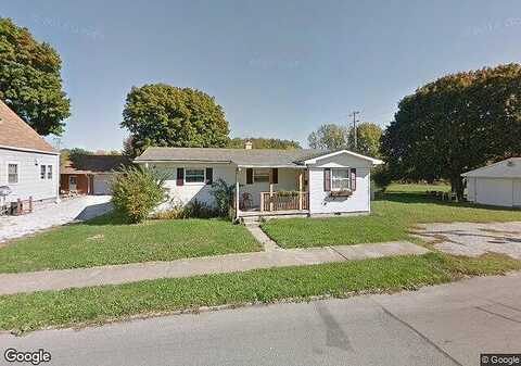 East, TIPTON, IN 46072