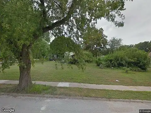 Main, LEWISTOWN, IL 61542