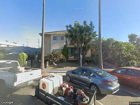 Queen, INGLEWOOD, CA 90301