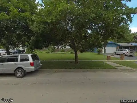 Hillcrest, DEKALB, IL 60115