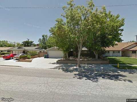 Elm, LANCASTER, CA 93534
