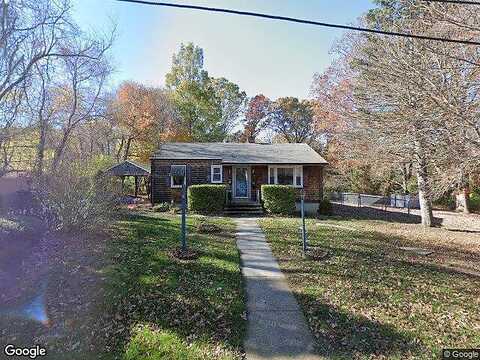 Pine, WATERFORD, CT 06385