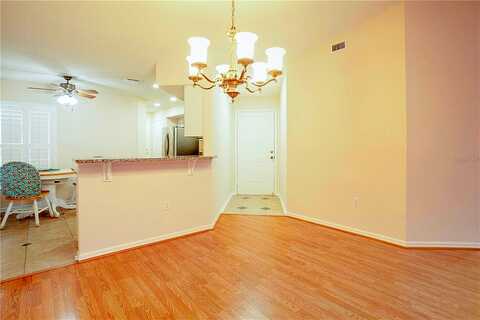 Glenns, WINTER HAVEN, FL 33884