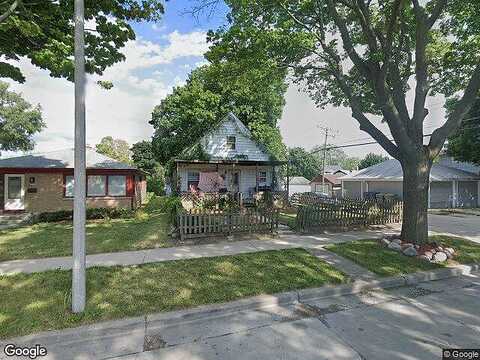 71St, MILWAUKEE, WI 53218