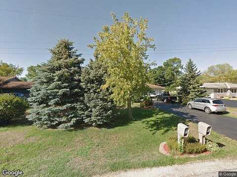 Adele, ROSCOE, IL 61073
