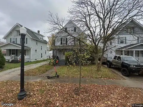 Palm, AKRON, OH 44301