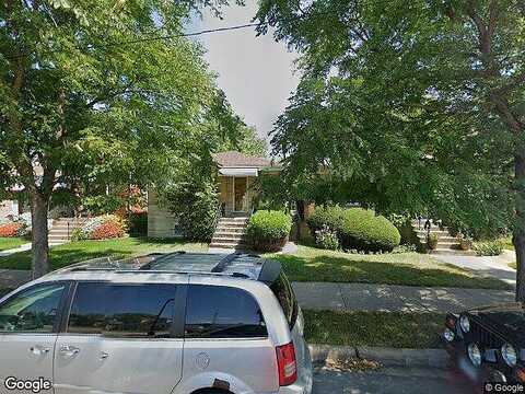 Narragansett, CHICAGO, IL 60630