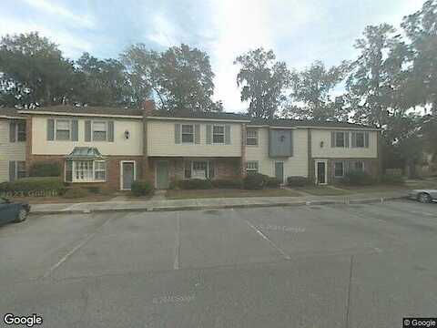 Mall, SAVANNAH, GA 31406