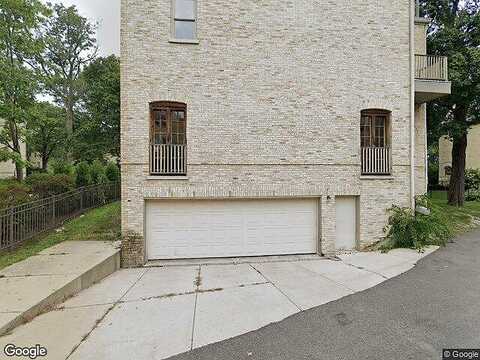 Macarthur, HIGHLAND PARK, IL 60035