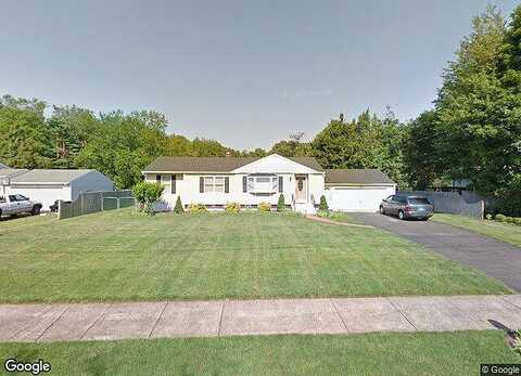 Manor, NORTH HAVEN, CT 06473