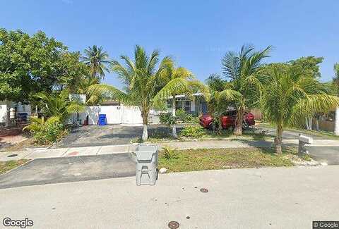 17Th, POMPANO BEACH, FL 33064