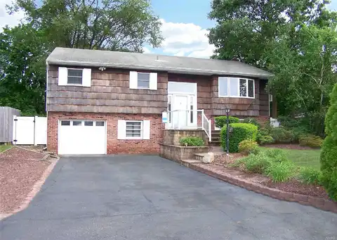 Franco, SELDEN, NY 11784